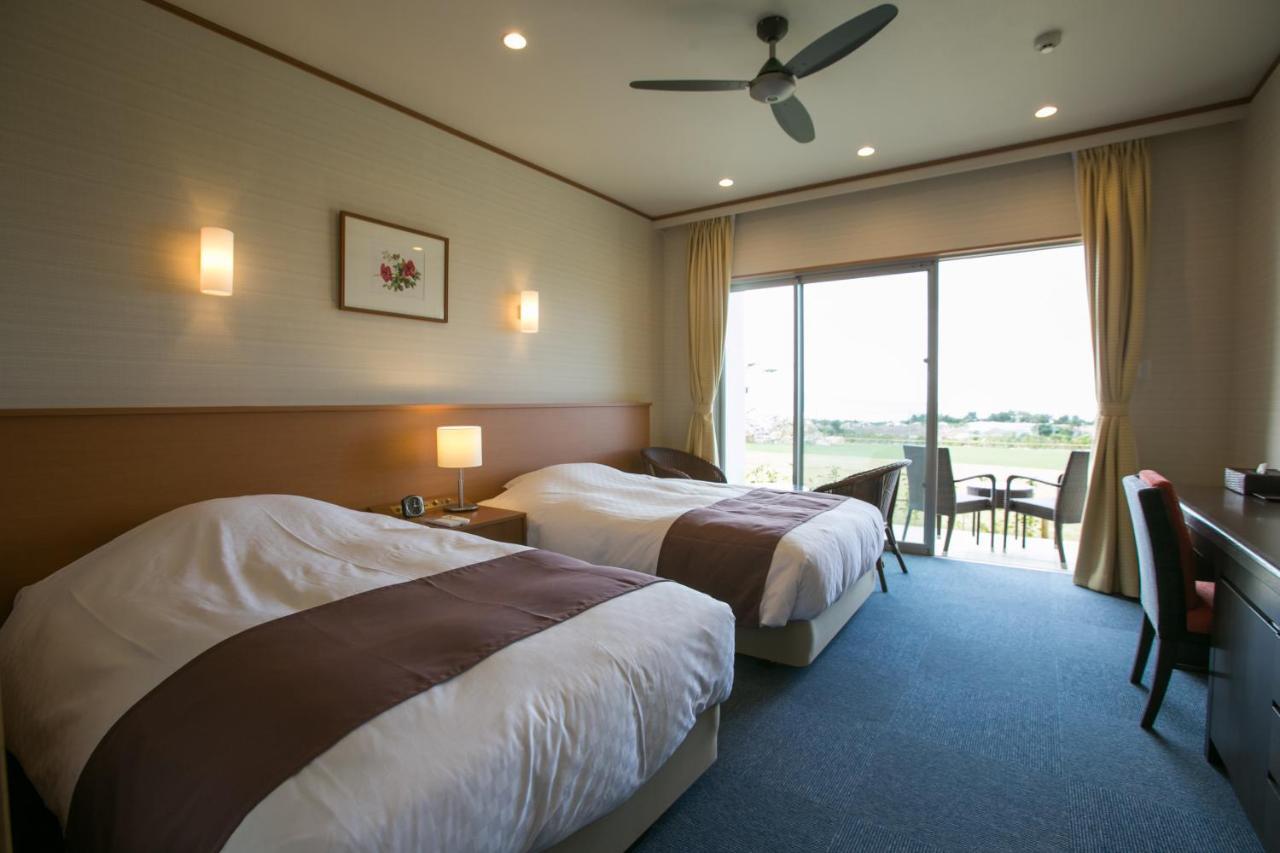 Sakura Resort Hotel Ishigaki Ishigaki  Eksteriør bilde